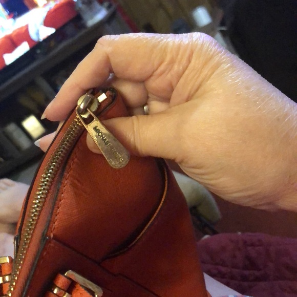 Michael Kors Tangerine Orange Structured Tote 15”x10”x7” - Picture 5 of 10